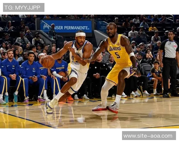 NBA季前赛精彩表现文班季场均17分88板4助命中率66 NBA季前赛精彩表现文班季场均17分88板4助命中率66