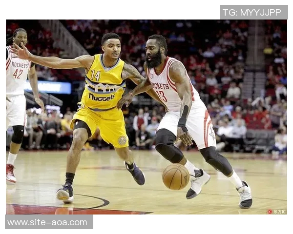 Lowe称赞三球进攻能力出众难以找到类似球员